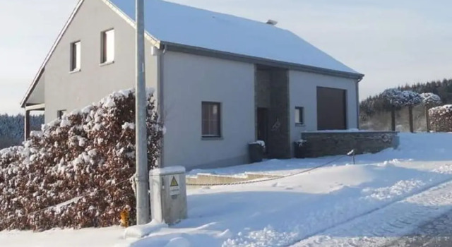 Classy Holiday Home in Martilly with Hot Tub, Забронировать Отель Эрбёмон 