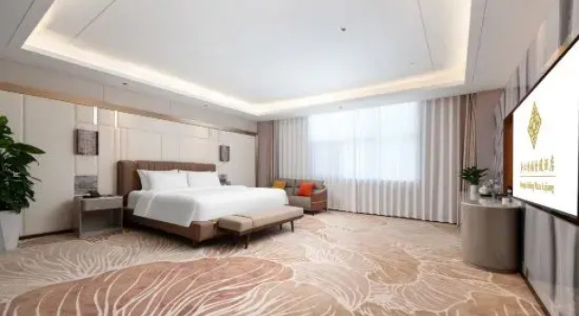 Четырёхместный люкс Presidential Lujiang Hongfu Jinling Hotel