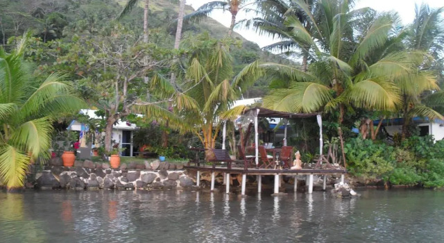 Бунгало Bora Bora Bungalove