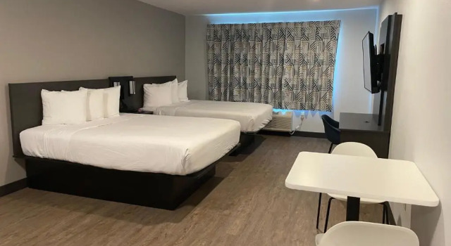Двухместный люкс Studio 6 Corona, CA West