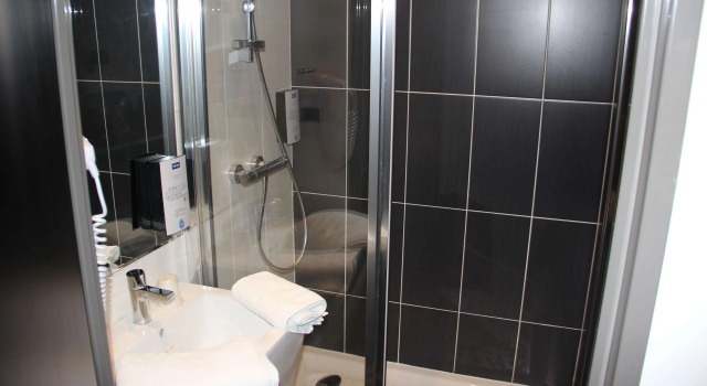 Двухместный номер Standard Kyriad Saint Quentin en Yvelines - Montigny