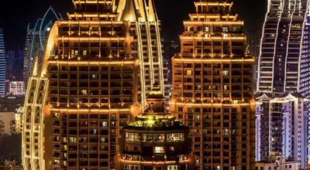 Lianju |· Dai - style Riverside Holiday Homestay (Gaozhuang Starlight Night Market Store), Rezerwuj Hotel Hotele w Menghai z parkingiem, Parking
