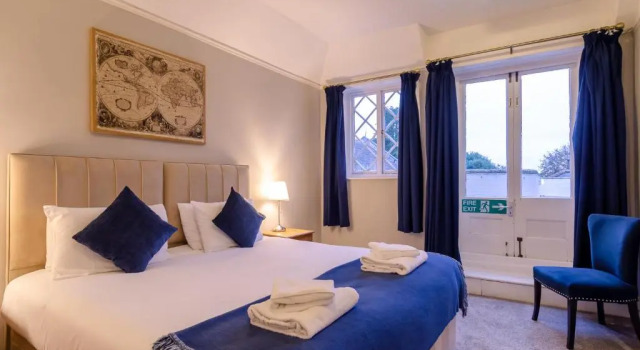 Номер Standard The Alverbank Hotel