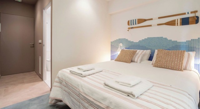 Cabanyal Rooms by VLC Host, Забронировать Гостевой дом Валенсия Коста-де-Валенсия, рядом с Айора