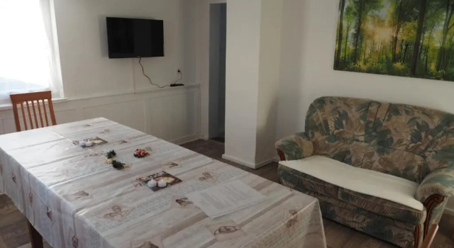 Коттедж с 2 комнатами KLEIN - Ferienhaus Thüringen Erfurt Apfelstädt Drei Gleichen