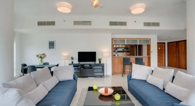 Airy Apartment With the Best View of Marina!, Забронировать Апартаменты/квартира Апартаменты Эмирата Дубая, рядом с Dubai Marina Yacht Club, Апартаменты/квартира