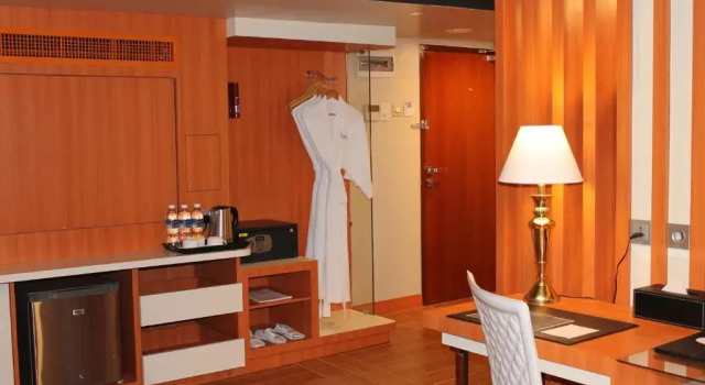 Номер Standard Doulos Phos The Ship Hotel