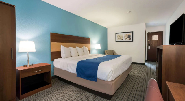 Двухместный номер Standard Ramada by Wyndham Effingham