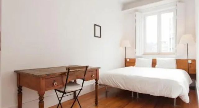 Central, Charming, Quiet, Garden and Parking