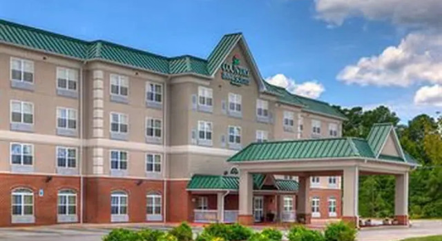 Двухместный люкс c 1 комнатой Spark by Hilton California Lexington Park