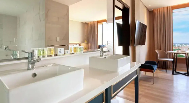 Люкс Grand Novotel Santa Cruz De La Sierra