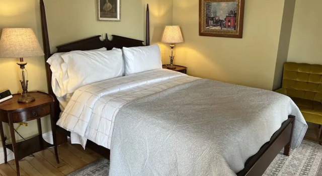Номер Deluxe Surfside Inn