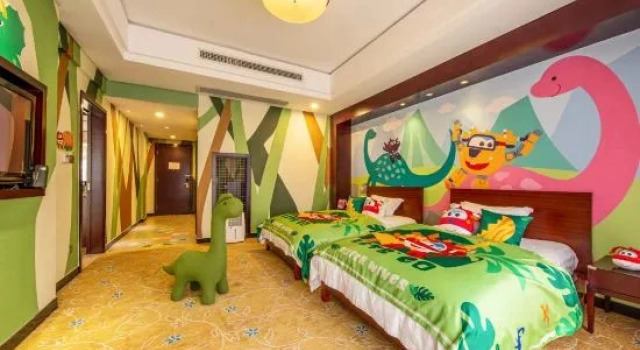 Suite 3 pokoje z widokiem na wodę Grace Spring Hotel