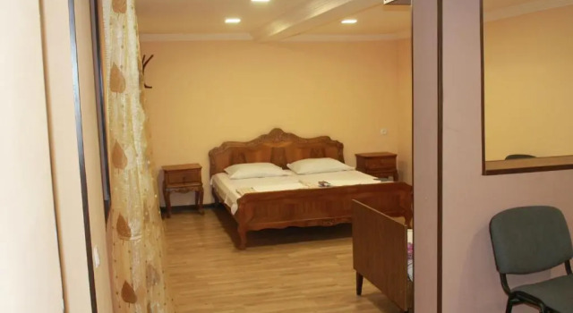 Apartment Cool house, Prenota Appartamento Hotel a Samckhe Javakheti con parcheggio, Parcheggio