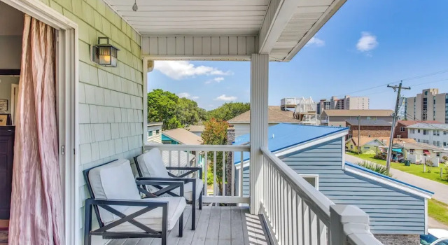 Walk to Seaside: North Myrtle Beach Gem w/ Views!