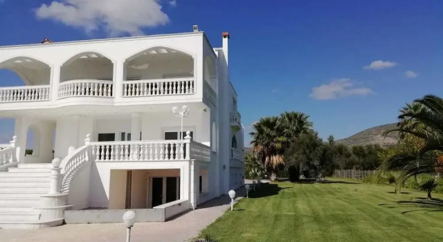 Villa Anny, Забронировать Вилла Эретрия Эвбея, рядом с Пляж г. Эретрея
