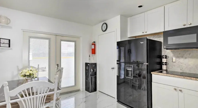 Апартаменты West Palm Beach Apartment 3 Mi to Shore!
