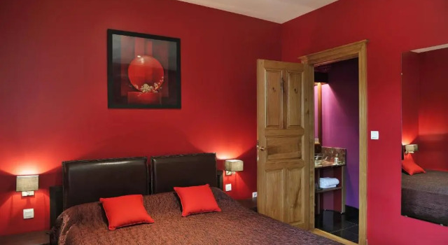 Трёхместный номер Standard Logis Hotel La Diligence