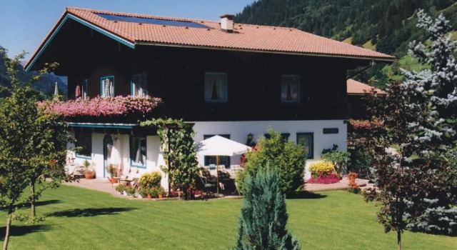 Апартаменты Landhaus Meran
