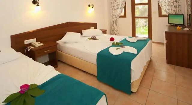 Двухместный номер Standard с балконом White Hotel