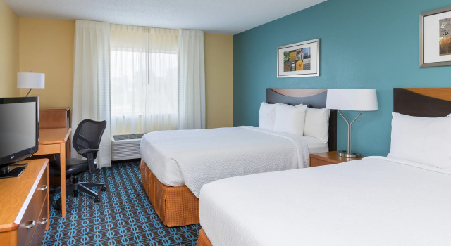Четырёхместный номер Standard Fairfield Inn & Suites Kansas City Lees Summit