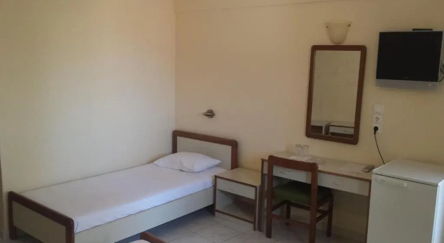 Номер Standard Ionis Hotel