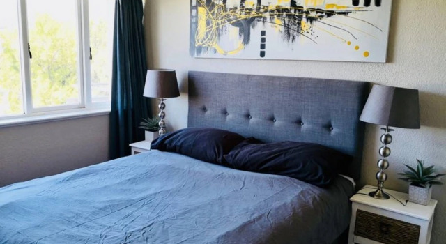 Peaceful 1 Bedroom Apartment in Tamboerskloof, Забронировать Апартаменты/квартира Отели Кейптауна с парковкой, рядом с South African Museum And Planetarium, Парковка