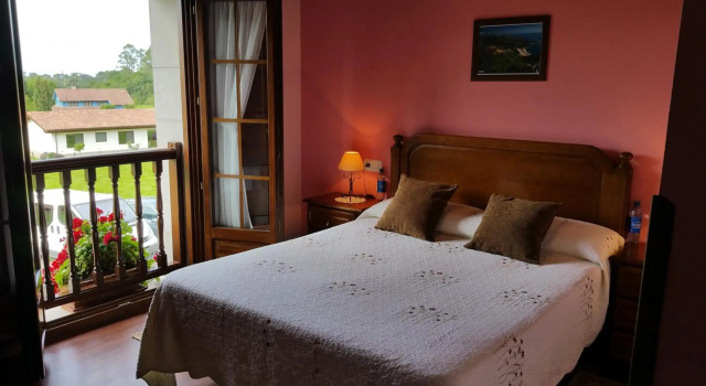 Casa de Aldea El Frade, Book Hotel Ribadesella 
