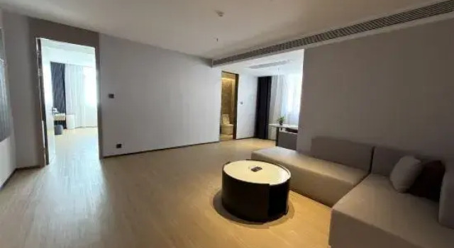 Люкс Deluxe Lavande Hotel (Quanzhou Strait Sports Center Zhongjun World City Branch)