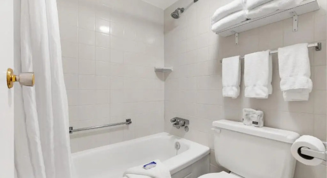 Люкс SureStay Hotel by Best Western Rossland Red Mountain
