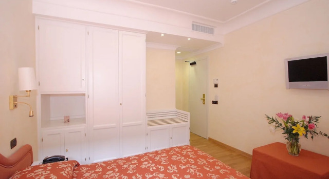 Двухместный номер Standard с видом на город Hotel Castel Gandolfo