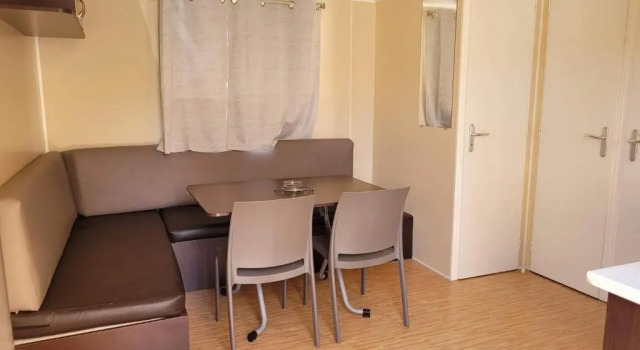 mobil home, Rezerwuj Hotel Hotele w Gorges du Verdon z basenem, Basen
