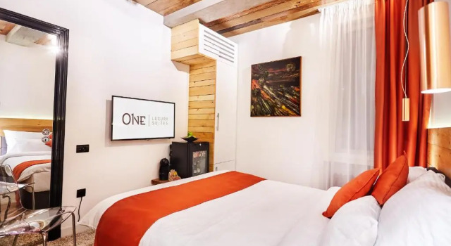 Двухместный номер Standard One Luxury Suites