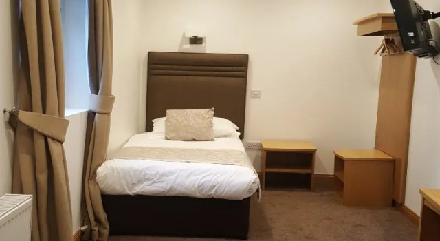 Одноместный номер Standard McLays Guest House