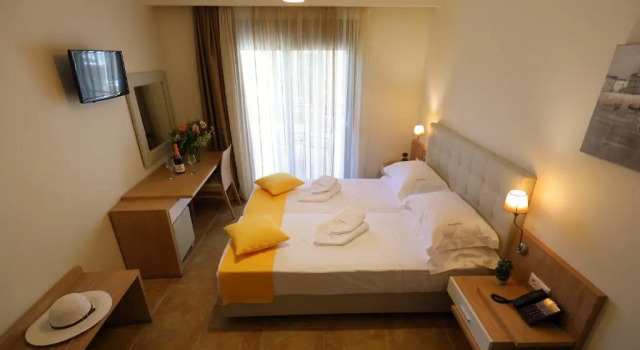 Номер Economy Artemis Plaza