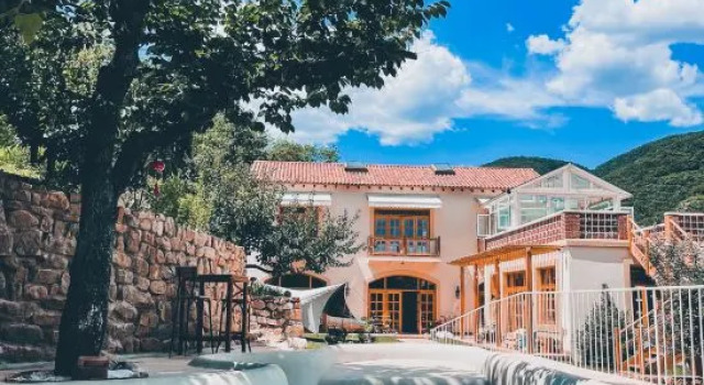 Easy Farm Villa, Book Landbrugsophold Hoteller i Beijing Province med parkering, Parkering