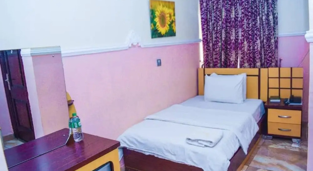 Одноместный номер Standard Elite Tranquil Hotel