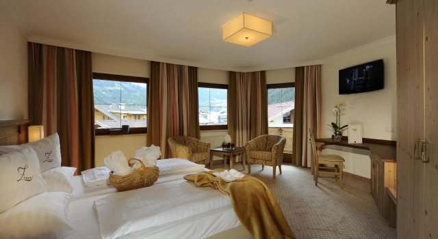 ZILLERTALERHOF - Alpine Hideway