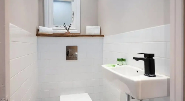 Апартаменты VESTO Three Bedroom Apartment in Clapham