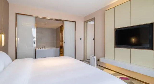 Двухместный люкс Deluxe с видом на улицу Lavande Hotel Dongyang Renmin Road Jiangbei