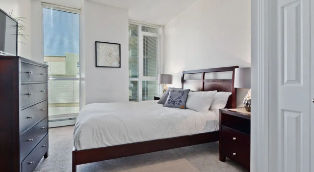 Suite Digs Riverfront, Rezervasyon Otel Beltline 