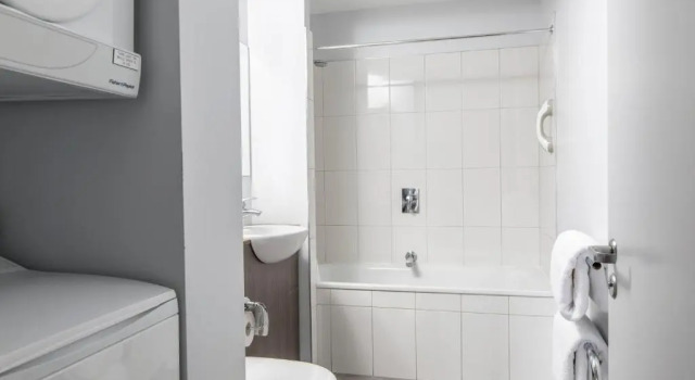 Апартаменты Quest Newmarket Serviced Apartments