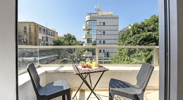 Апартаменты Heart of TLV-Modern wBalcony- 3BD & 3BR