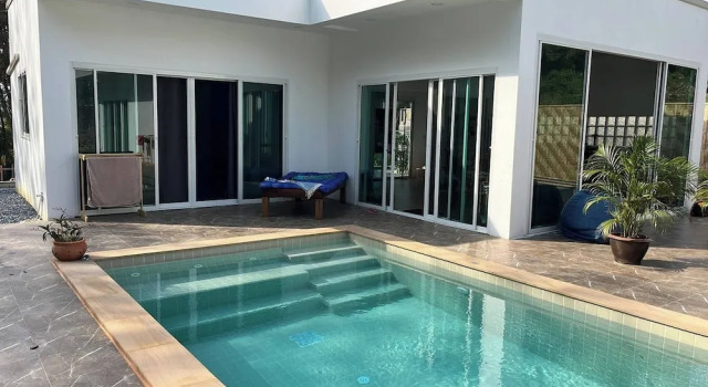 Baan ton mai 2 Bedrooms 400 m From the Beach