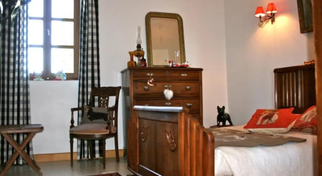 Domaine de Perry, Book Hotel Pieusse Corbières
