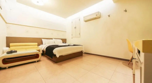 Cats Hotel, Rezerwuj Hotel Hotele w Chuncheon z parkingiem, Parking