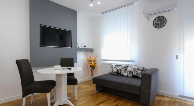 MANIROSI 3 apartman, Prenota Appartamento Subotica Vojvodina