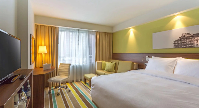 Двухместный номер с диваном Hampton by Hilton Warsaw City Centre