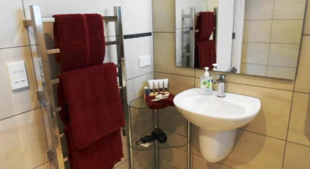 Студия Oneroa Secret Garden Apartments