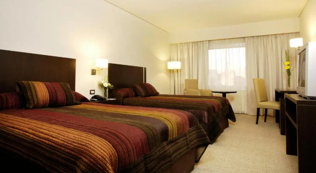 Двухместный номер Standard Land Plaza Hotel